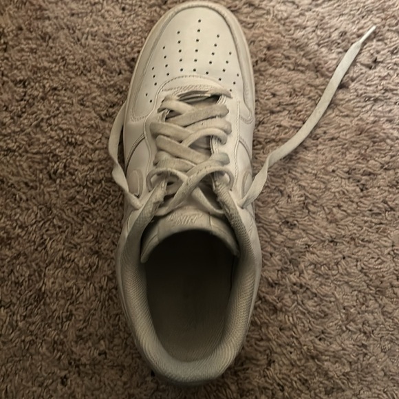 NIKE SIZE 10 AIR FORCES USED NO BOX I CAN NEGOTIATE - Picture 2 of 5